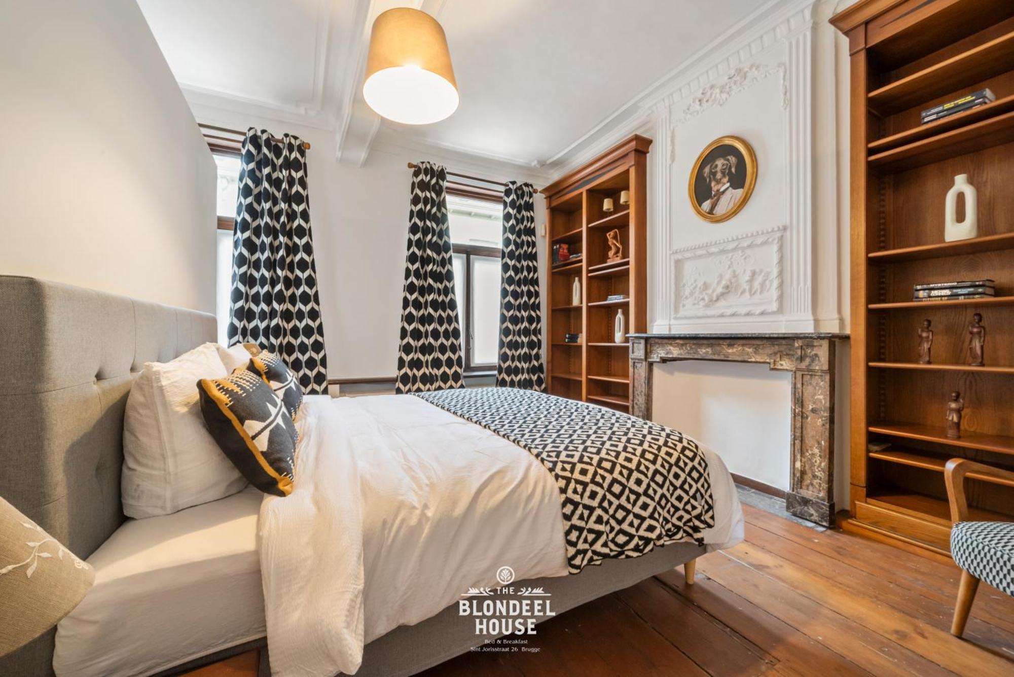 Bed & Breakfast The Blondeel House Brugge Center Eksteriør bilde